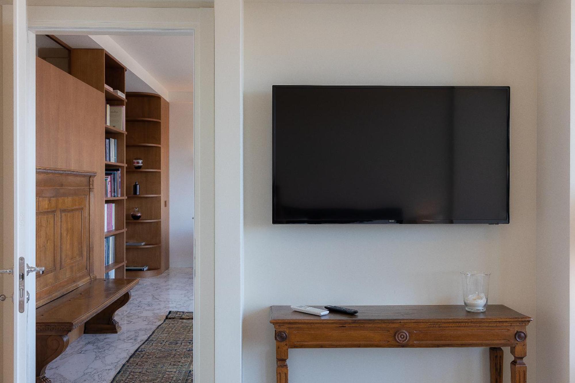 Amazing Via Parigi Apartment